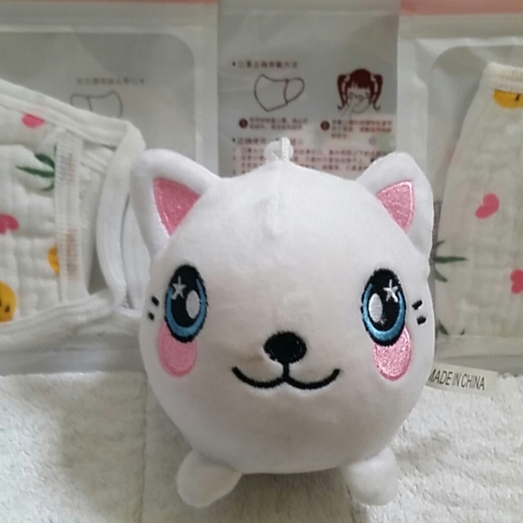 🚼GIRL•Masks - Picture 3 of 5